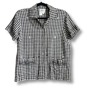 Prairiecore VTG 90’s black/white Checked Gingham blouse w/ embroidered daisies